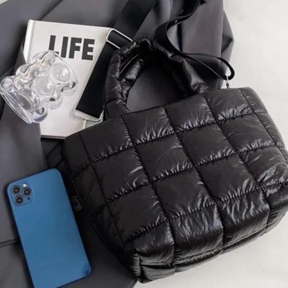 🐡 Mini Puffer Tote - Picture 6 of 11